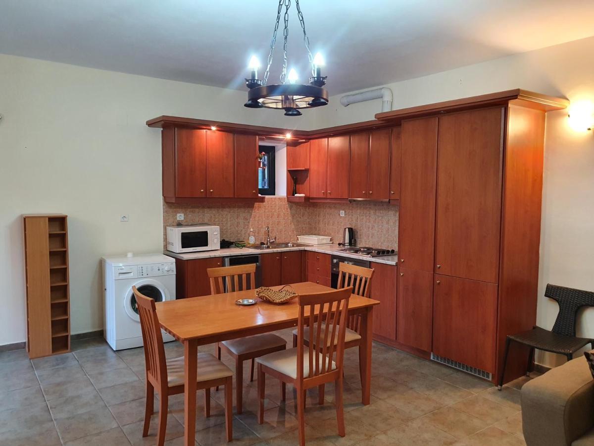 Appartamento Frigano 3 Stoúpa Esterno foto